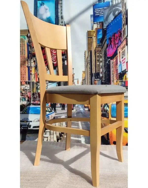כיסא מעץ בוק לשולחן אוכל